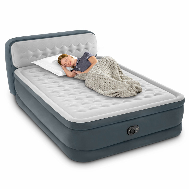 Newest Deluxe air mattress